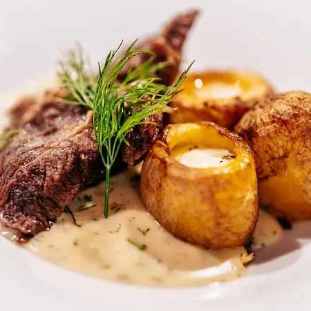 A Restaurace U Johana Penzion 3*